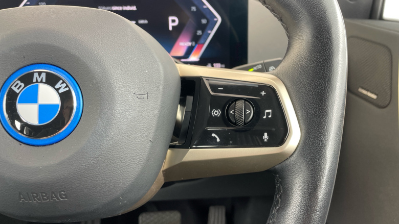 BMW iX 240kW xDrive40 M Sport 76.6kWh 5dr Auto Electric Estate